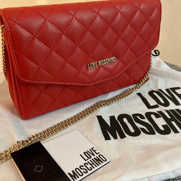 moschino bags red